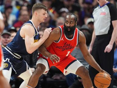 Nuggets rout Clippers 120-98 despite quiet night from Jokic