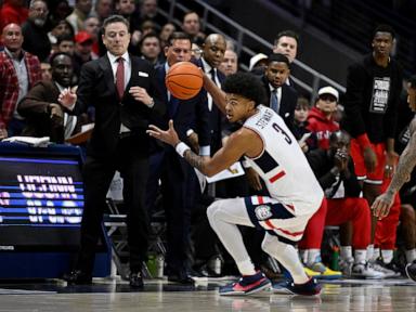 RJ Luis and Kadary Richmond rally No. 12 St. John's to 68-62 victory over No. 19 UConn