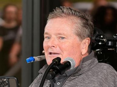 Sam Schmidt opens paralysis center in Indianapolis to rehabilitate trauma victims