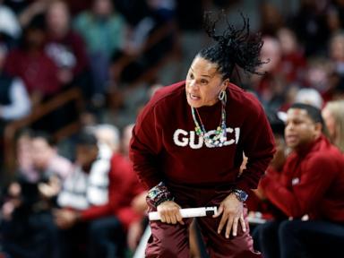 Coaches Staley, Mulkey show off their fashion style in LSU-South Carolina showdown