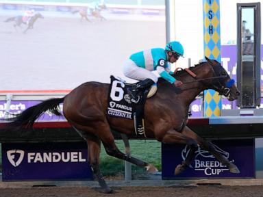 Trainer Bob Baffert's horses finish 1-2 in $2 million Juvenile in Breeders' Cup at Del Mar