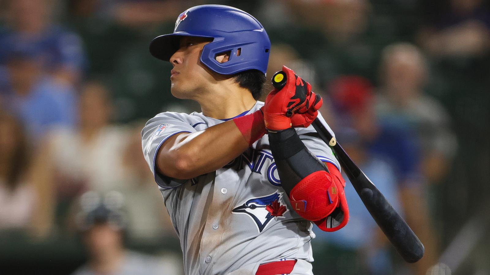 Okamoto and Smith hit homers to help Blue Jays down Athletics 4-2