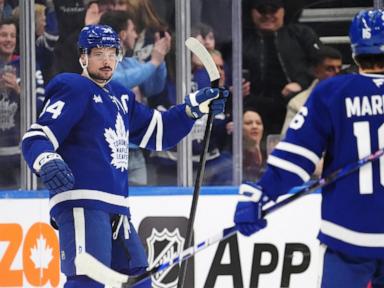 Matthews breaks out of opening drought with goal and 2 assists, Maple Leafs beat Kings 6-2