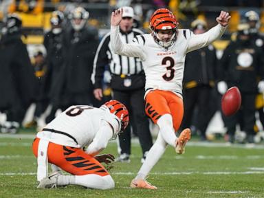 Joe Burrow and the Cincinnati Bengals kept their playoff hopes alive by edging the Steelers 19-17