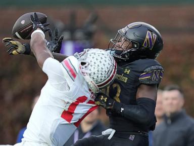 Ohio State receiver Carnell Tate scores two touchdowns in his Chicago homecoming