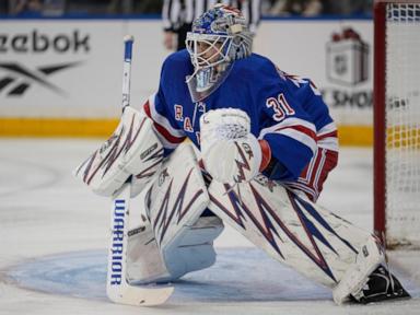 Hall has goal and assist, Soderblom stops 29 shots as Blackhawks beat Rangers 2-1