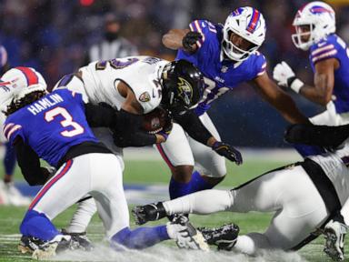 Bills keep Damar Hamlin off market, agreeing to 1-year deal with safety who went into cardiac arrest