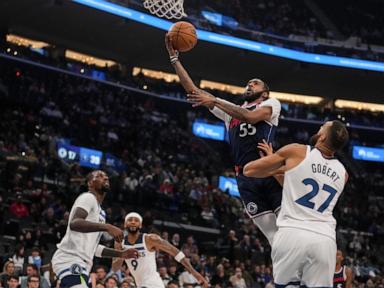 Julius Randle scores 20 points as Timberwolves cruise to 108-80 victory over Clippers