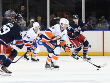 Artemi Panarin scores twice as the Rangers beat the Islanders 5-2