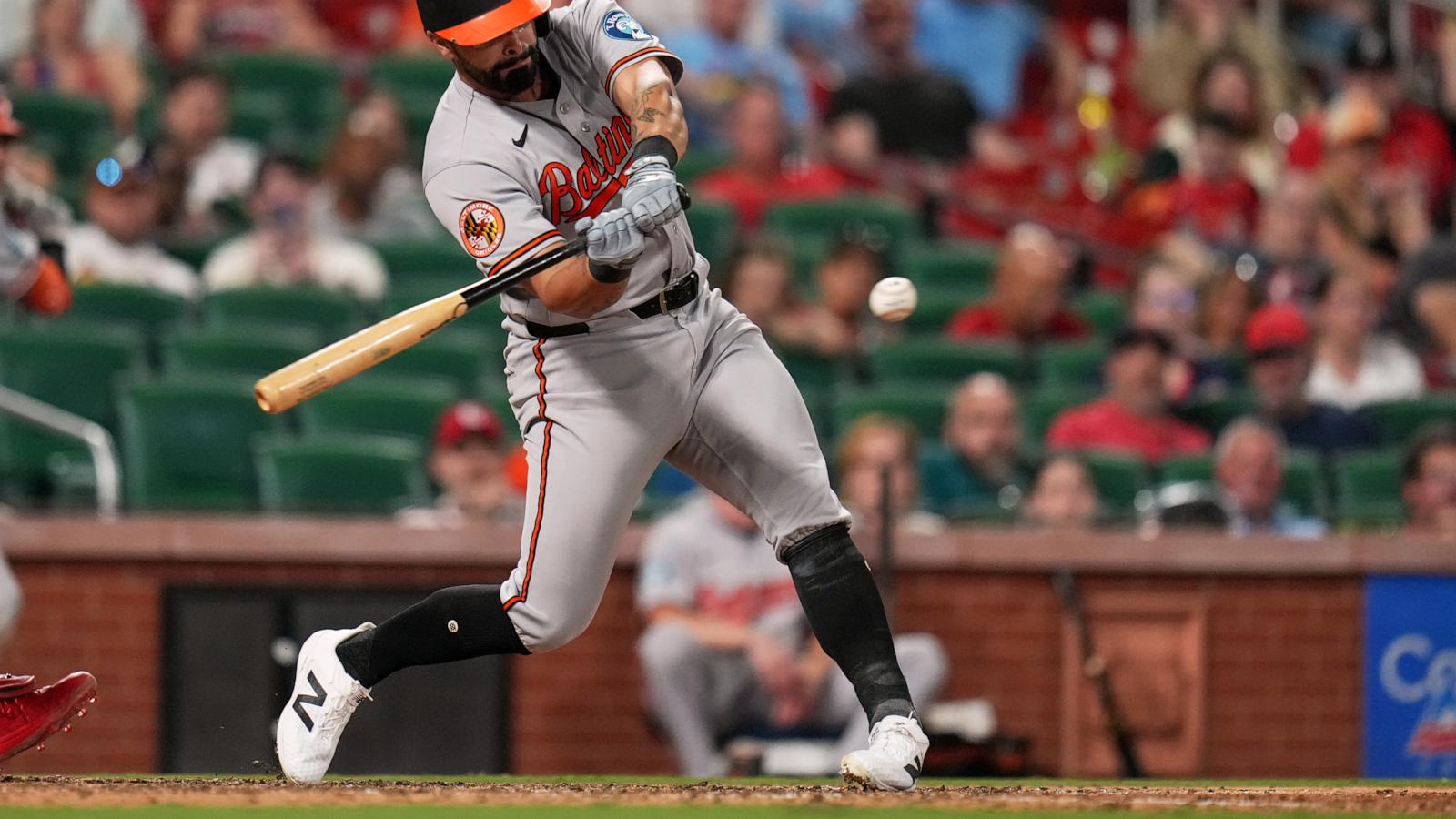Encarnacion-Strand hits tiebreaking RBI double in the 9th as Orioles outlast Cardinals 8-7
