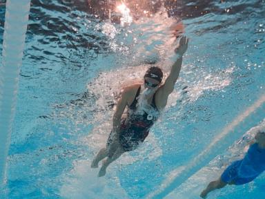 Unflappable Canadian teen Summer McIntosh has 2 Olympic swimming medals and chances for more