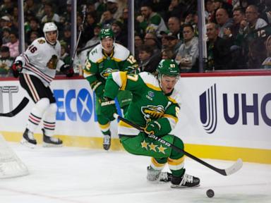 Spurgeon breaks 33-game scoreless streak with two goals, Minnesota beats Chicago 3-2