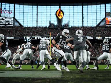 Raiders hold off Browns rally to win 20-16 behind defense and new-found running game