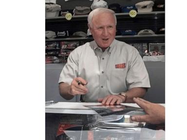 Darlington honors the late Cale Yarborough at his hometown track where he won five Southern 500s