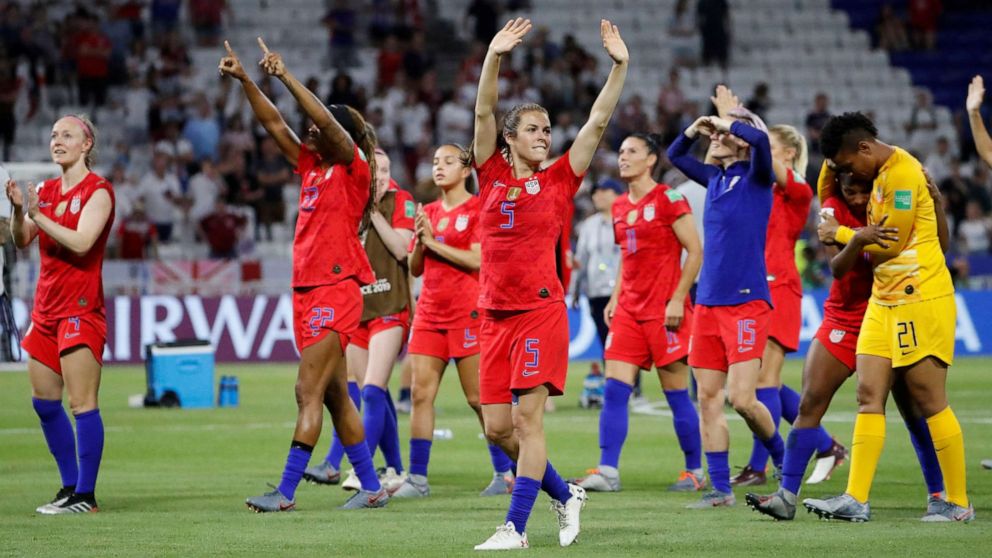 US vs. England in World Cup US wins as Megan Rapinoe has 'minor strain