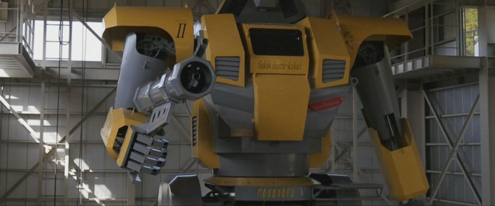 Man builds giant robot to realize his anime dream - ABC News