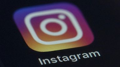 VIDEO: Instagram bans plastic surgery filters