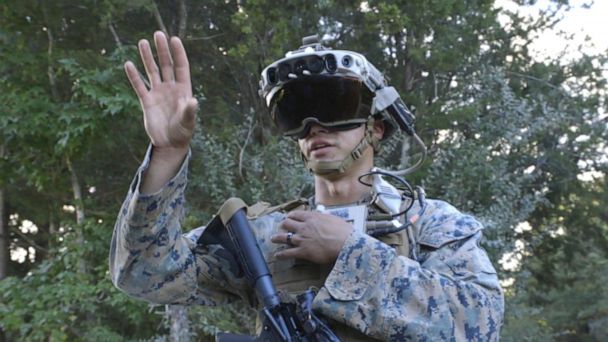 Army Awards Microsoft 22 Billion Contract For Futuristic Goggles Abc News