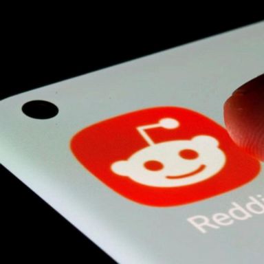 VIDEO: Reddit recovering from major outage