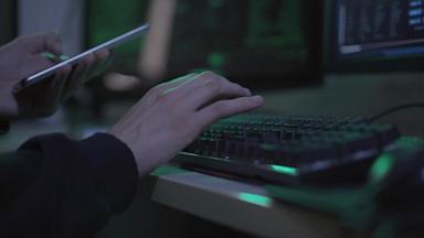 VIDEO: How to protect your passwords online