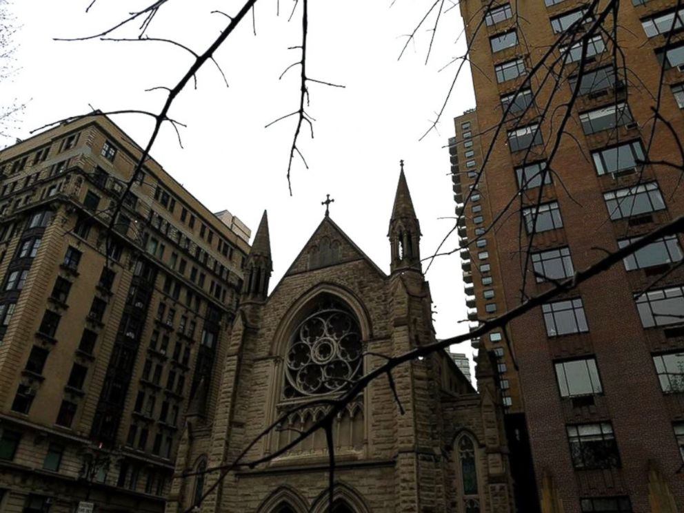 PHOTO: This photo of a church in New York was taken with a Samsung Galaxy S7.