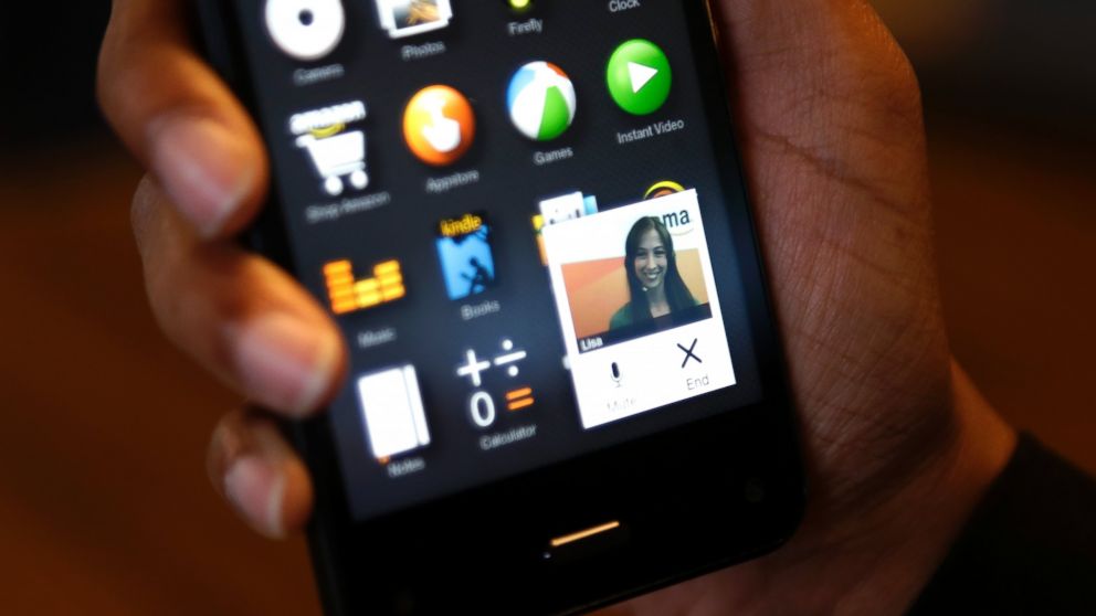 PHOTO: The Amazon "Mayday" customer service app, which provides a direct link to a live Amazon tech support worker, is demonstrated on the Amazon Fire Phone in Seattle on June 18, 2014. 
