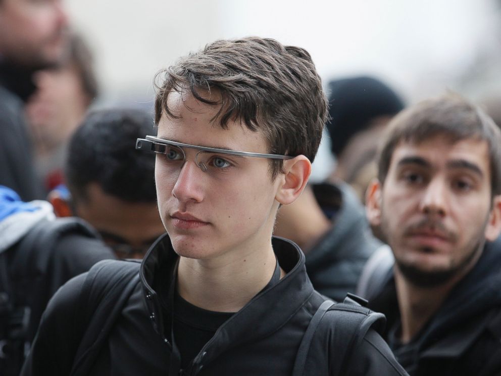 PHOTO: Attendees wear Google Glass at the Apple Worldwide Developers Conference in San Francisco on June 2, 2014.