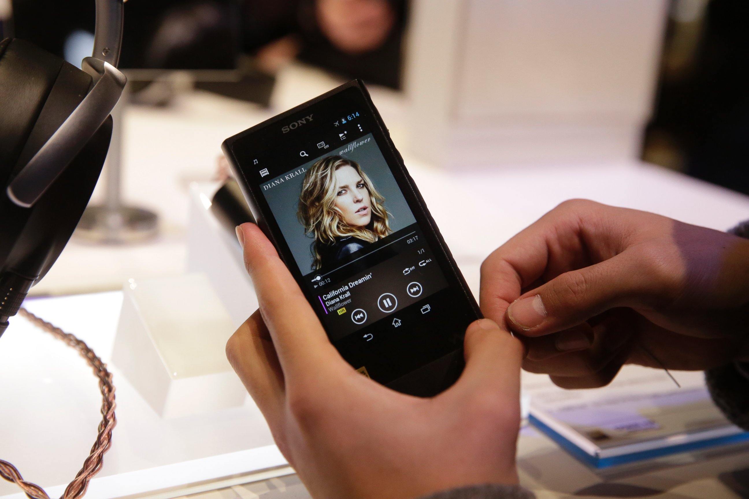 PHOTO: An attendee holds Sony's new Walkman at the Sony booth at the International CES Monday, Jan. 5, 2015, in Las Vegas. 