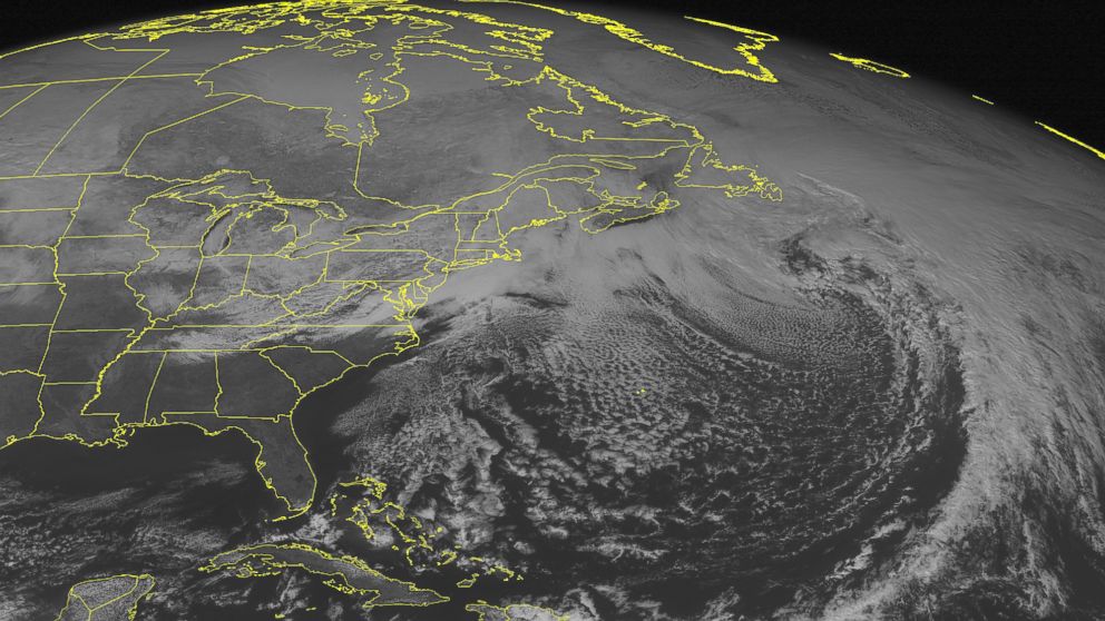 NOAA Satellite image shows cloud cover affecting the Northeast U.S. and Mid Atlantic westward, Feb. 12, 2015. 