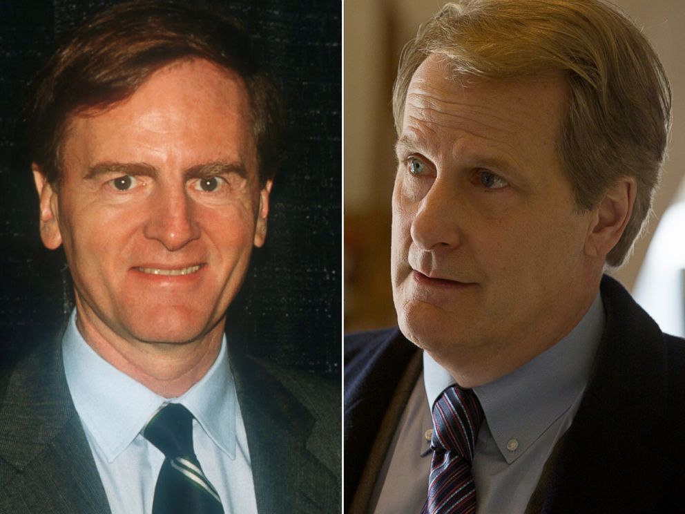 PHOTO: John Sculley, left, and Jeff Daniels as Sculley in a scene from "Steve Jobs."