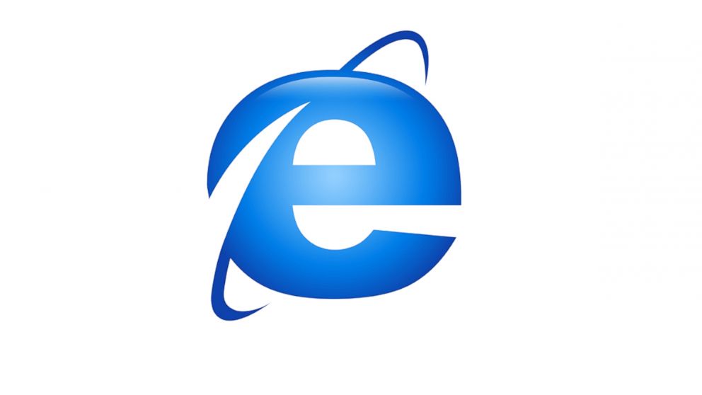 The Department of Homeland Security warns not to use Internet Explorer until security holes are patched.