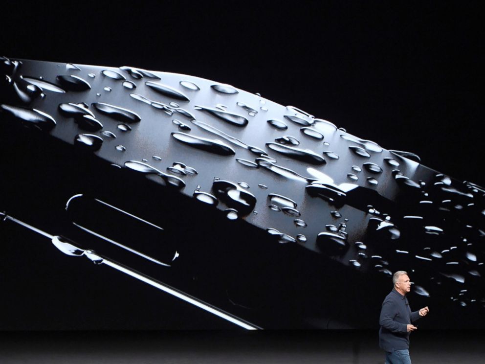 PHOTO: Philip Phil Schiller, senior vice president of worldwide marketing at Apple Inc., unveils the new iPhone 7 during an event in San Francisco, Sept. 7, 2016.