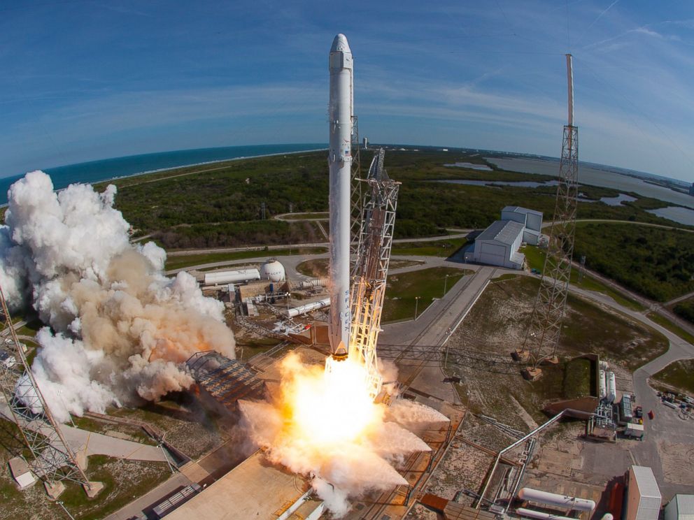 PHOTO: SpaceXs Falcon 9 rocket and Dragon spacecraft lift off from Launch Complex 40 at the Cape Canaveral Air Force Station for their eighth official Commercial Resupply (CRS) mission, April 8, 2016, in Cape Canaveral, Florida.
