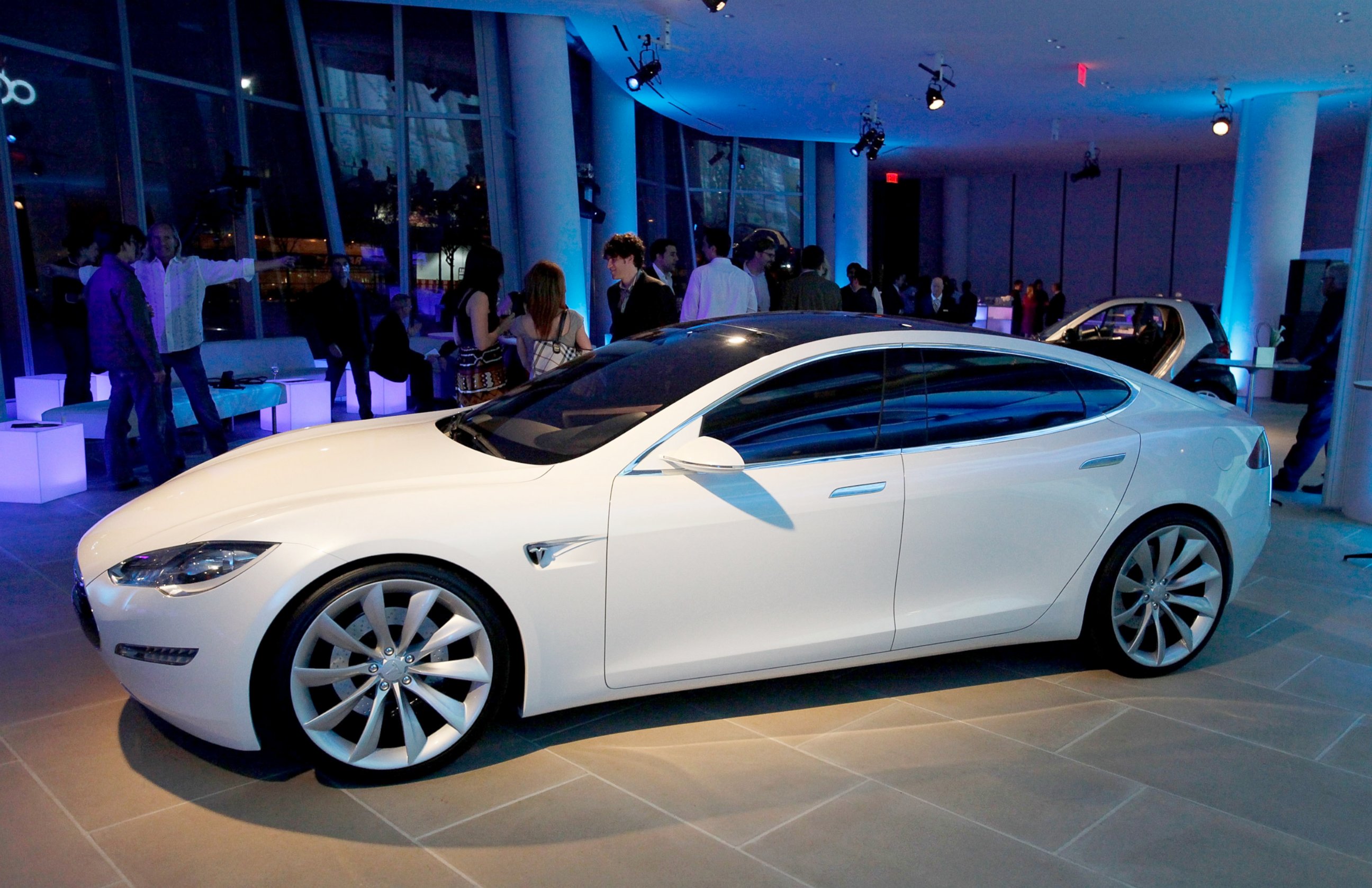 PHOTO: The Tesla S series, April 29, 2009, in New York City.