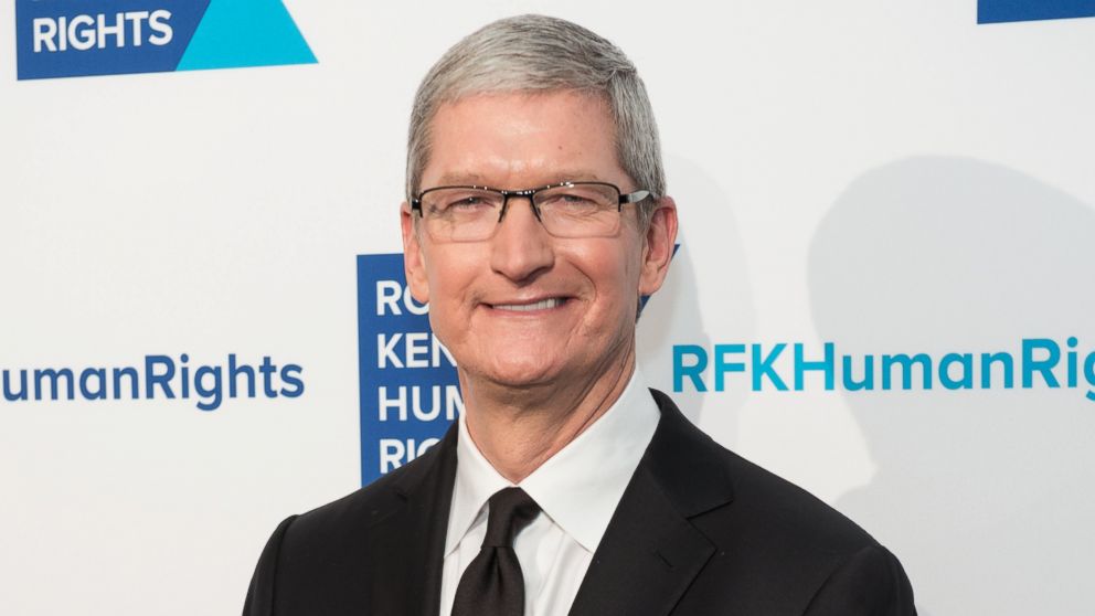 Tim Cook attends the Robert F. Kennedy human rights 2015 Ripple of Hope awards, Dec, 8, 2015, New York City.