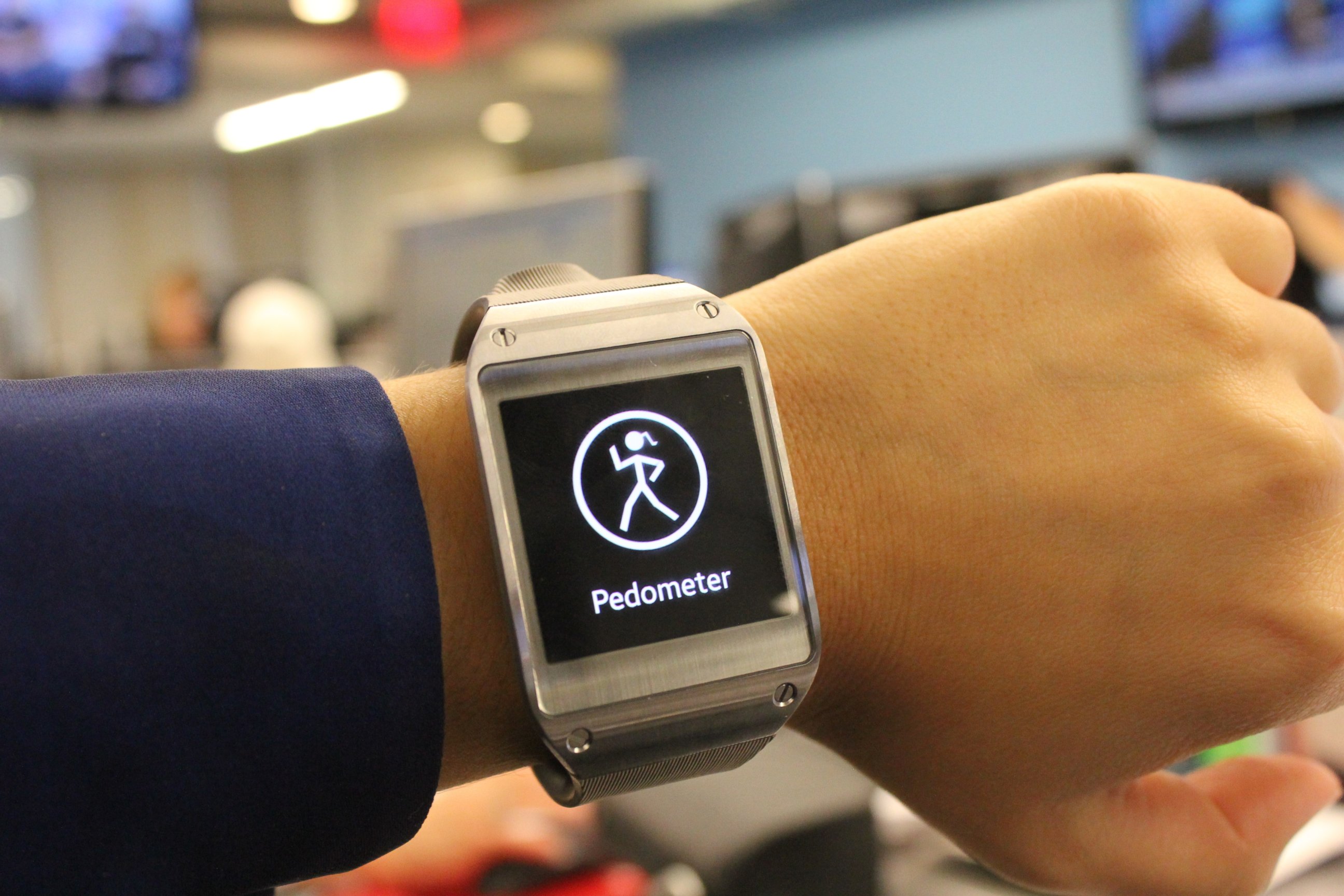 PHOTO: galaxy gear, pedometer