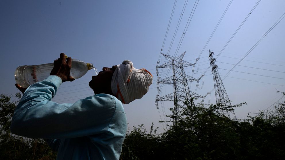Heat wave sparks blackouts, questions on India's coal usage