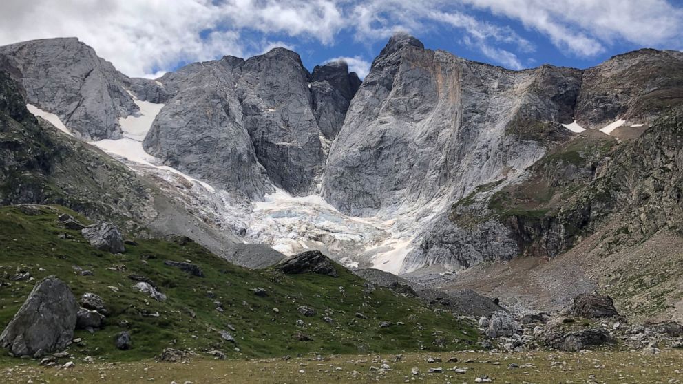 Study documents dramatic loss of remaining Pyrenees glaciers