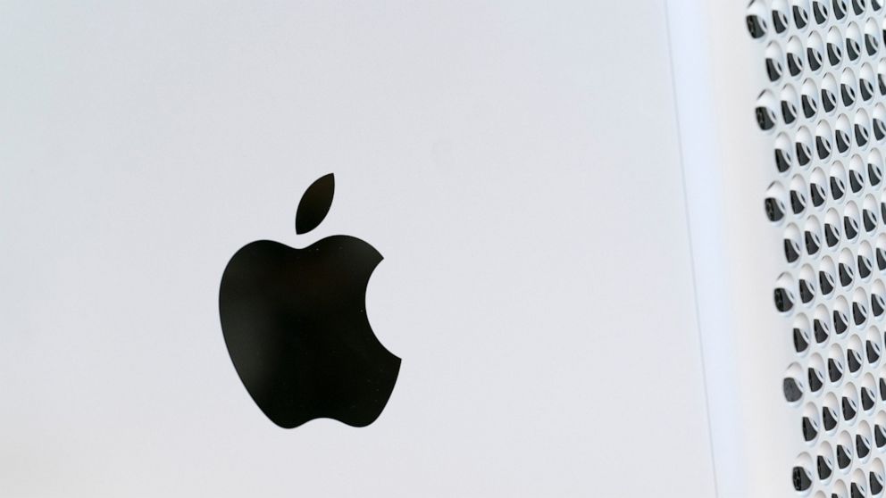European Union moves forward in antitrust case against Apple