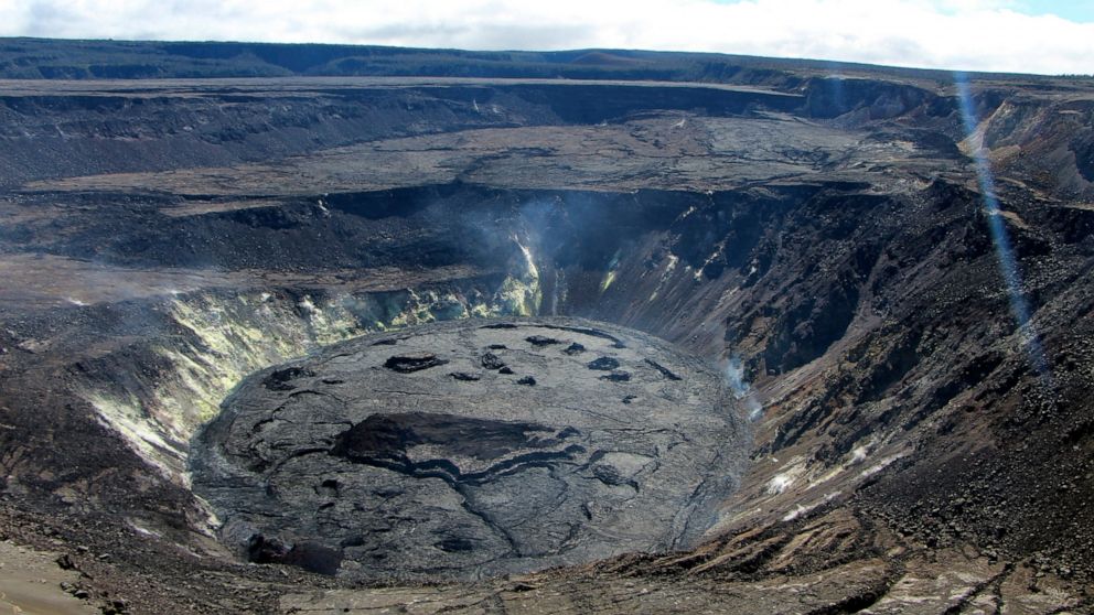 Scientists detect earthquake swarm at Hawaii volcano