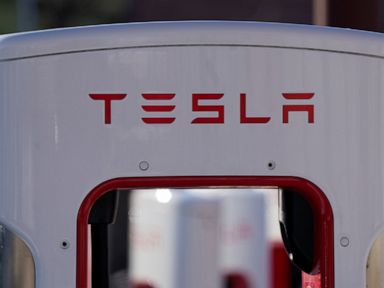 US agency opens formal probe into Tesla Autopilot system