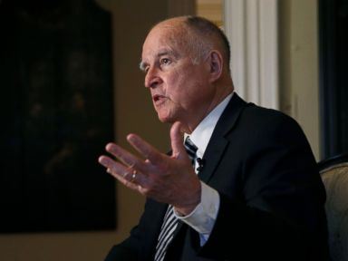 California's Brown orders new DNA testing in old murder case