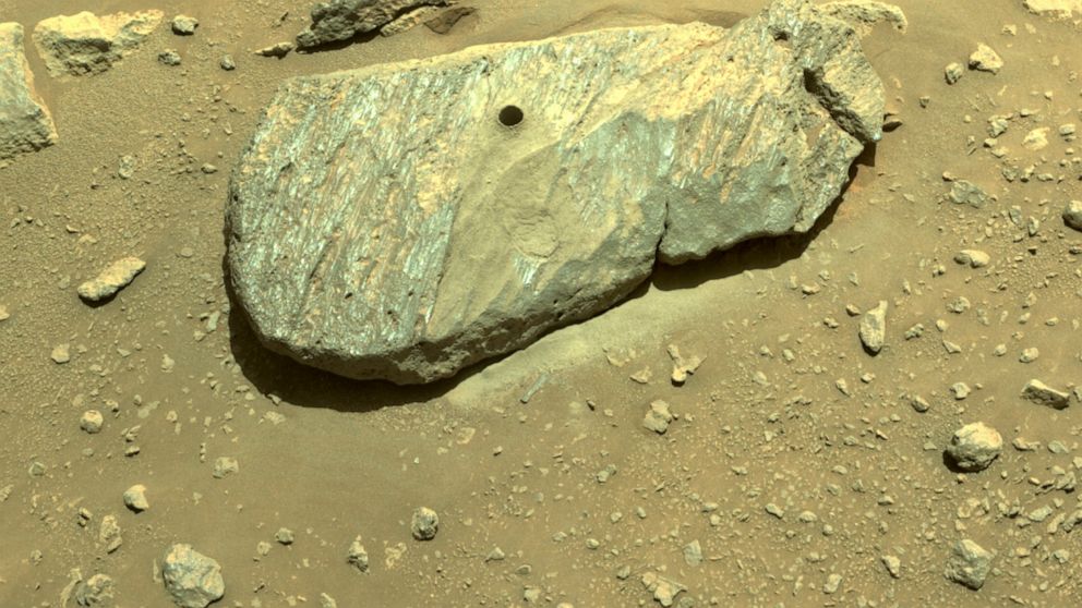 NASA confirms Mars rover's 1st rock sample grab, 40 to go