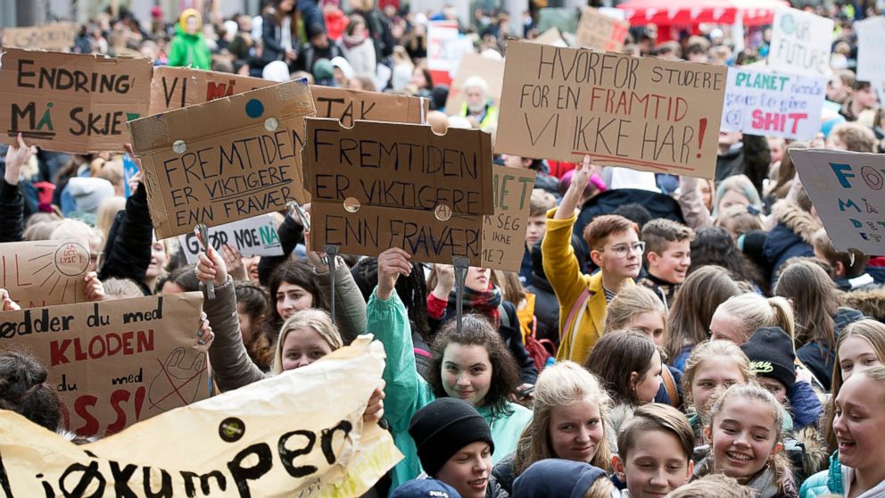 Bilderesultat for climate change protest students norway