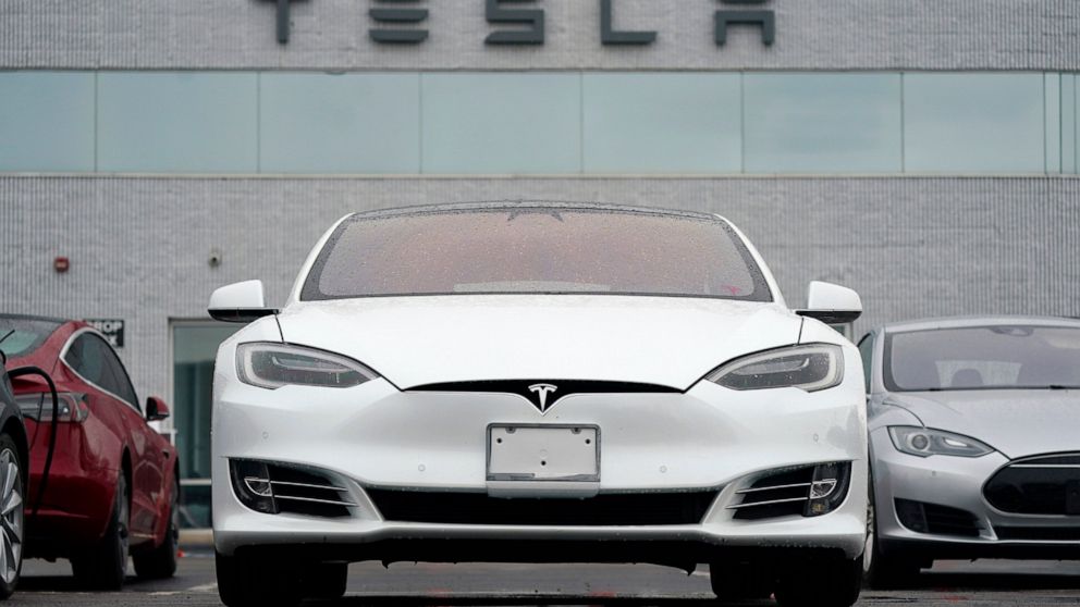 Tesla recalls over 800K vehicles for seat belt chime problem