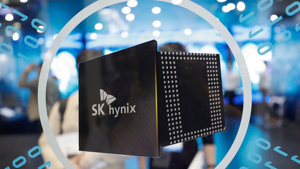 South Korean chipmaker SK Hynix worries about China future