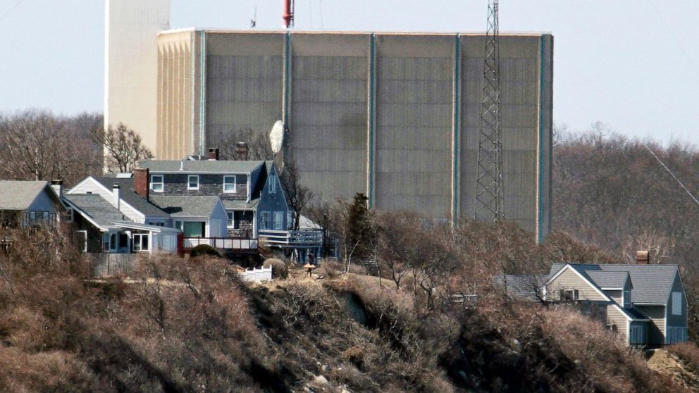 EXPLAINER: What to do with closed nuke plant's wastewater?