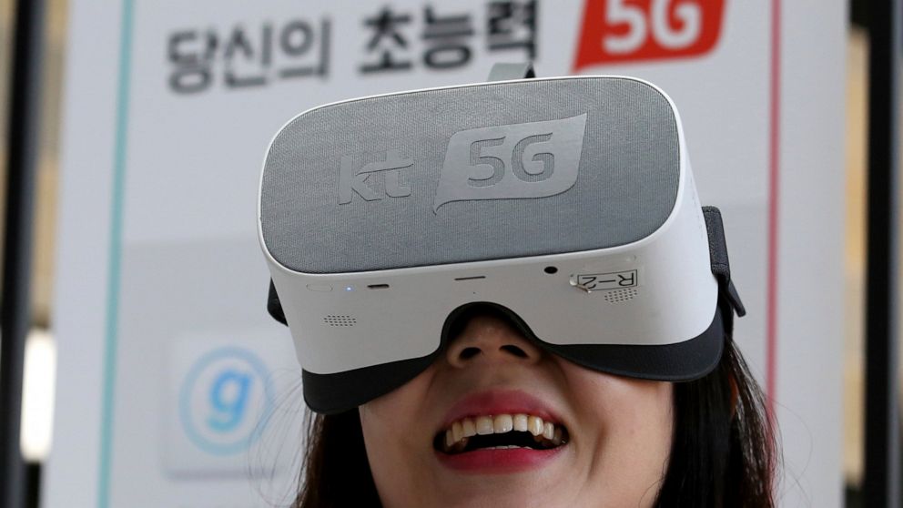 Mobile carriers in South Korea & U.S. scramble to launch 5G services