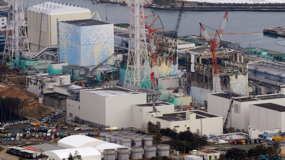 Japan revises Fukushima cleanup plan, delays key steps thumbnail