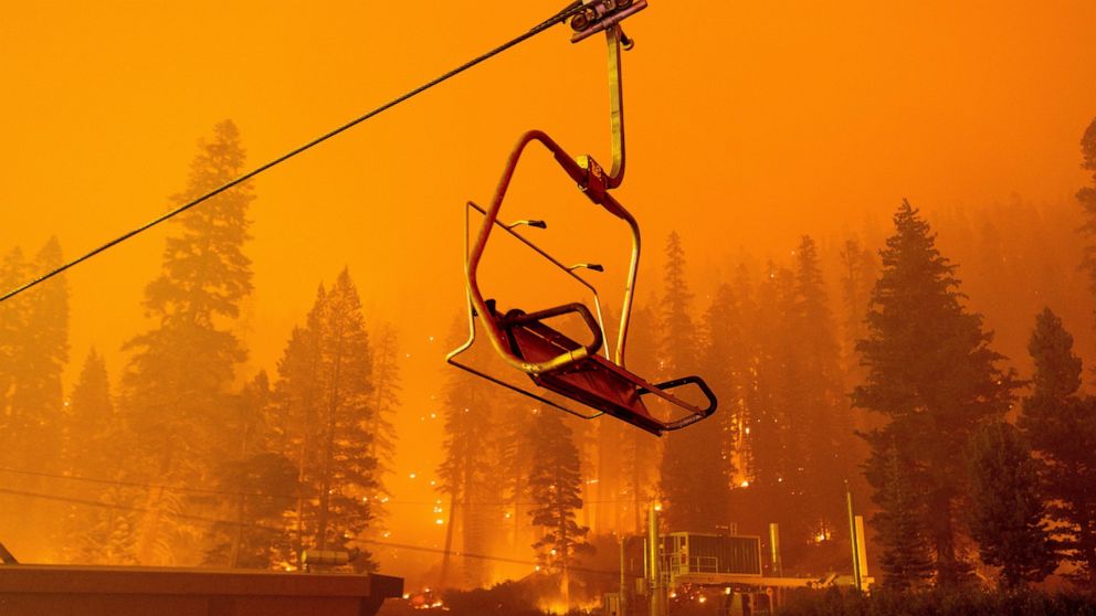 Massive fire threatens Lake Tahoe, more ordered to flee
